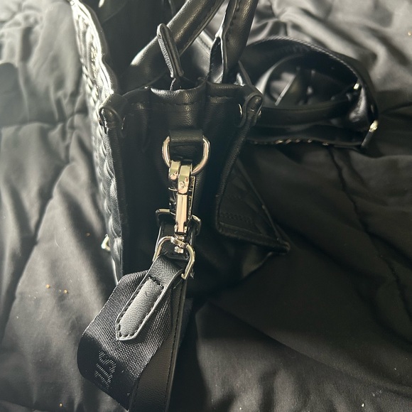 Steve Madden purse - Picture 3 of 5